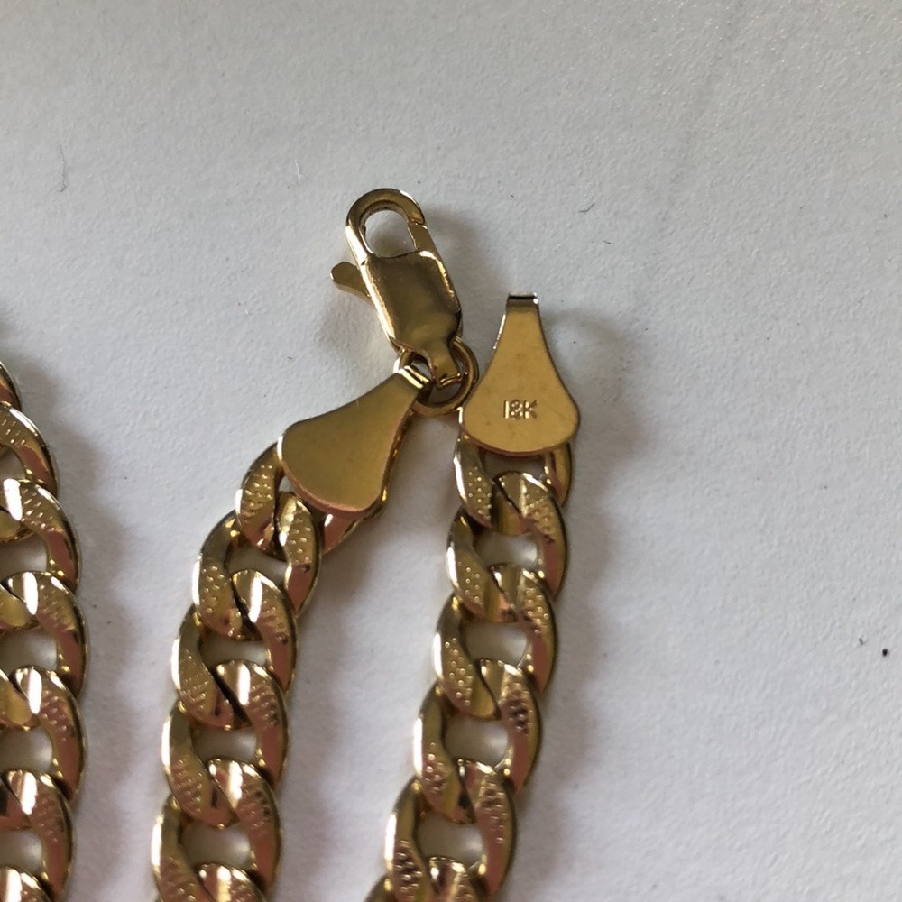 Metal Gold Chain - Picture 3 of 3